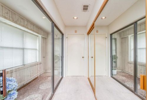 16314 Amberwood Rd, Dallas TX  75248-2814 exterior