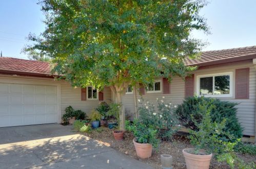 2641 Palo Vista Way, Rancho Cordova, CA 95670-3428