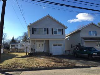 84 Allentown Rd, Parsippany, NJ 07054-2609