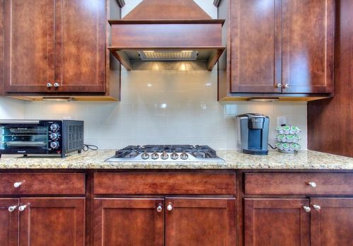 1561 Renaissance Dr, Conyers GA  30012-3896 exterior