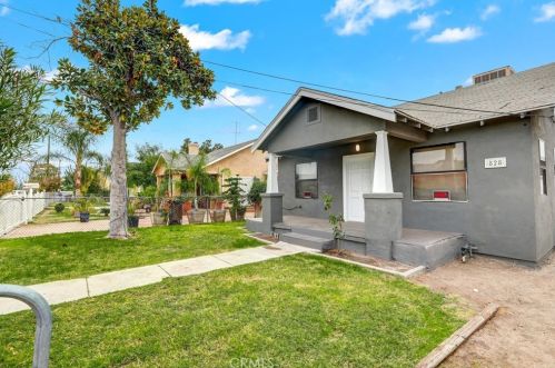 828 E St, Colton, CA 92324-2607
