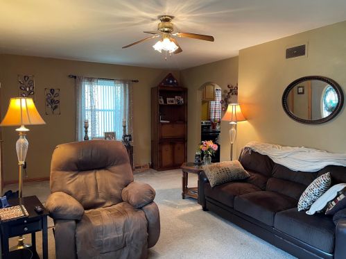 1014 Main St, Swygert IL  61764-1163 exterior