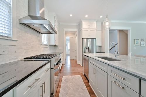 263 Hampton Ter, Atlanta GA  30307-2318 exterior