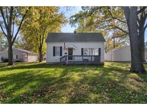 204 Apple St, Freeburg, IL 62243-1407