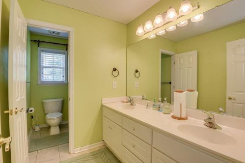 203 Avrett Ln, Evans GA 30809-6674 exterior