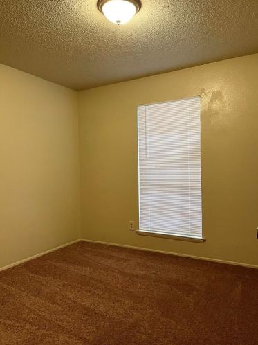 1005 Foxe Basin Dr, Garland TX exterior