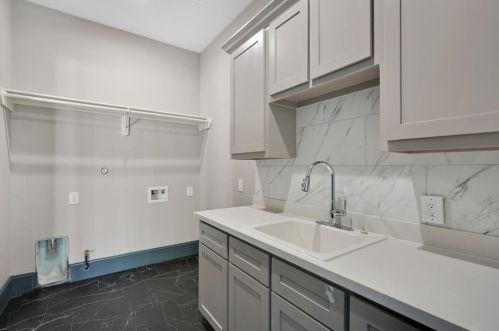 15475 Conroe Dr, Conroe TX  77384-3419 exterior