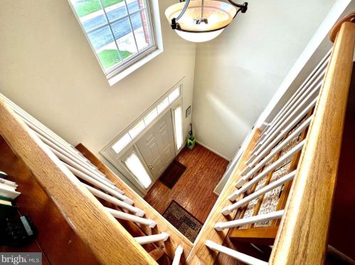 6 Chippewa Ct, Silver Spring MD 20906-6316 exterior