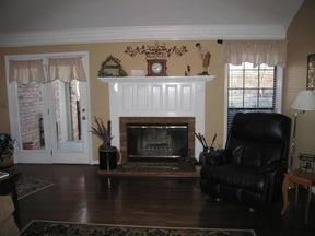1443 Kensington Dr, Murfreesboro, TN 37130-5935