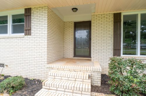 249 Amy Cir, Marshallville, GA 31030-8331