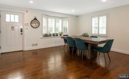276 Jefferson Ave, Cresskill, NJ 07626-1445