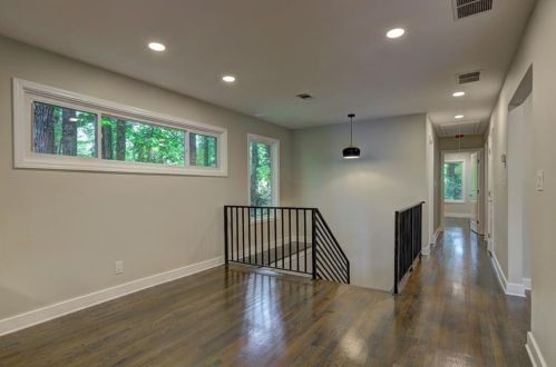 100 Angus Trl, Atlanta GA  30328-3031 exterior