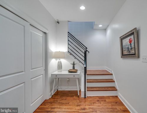 1421 Howard St, Philadelphia PA  19122-3905 exterior