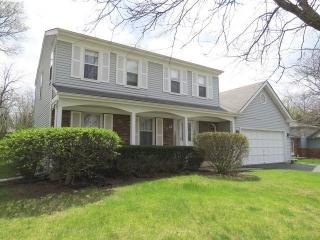 432 Manchester Ave, Batavia, IL 60510-9626