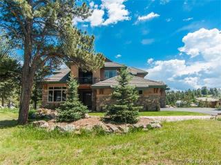 1525 Meadowrose Dr, Lakewood, CO 80401