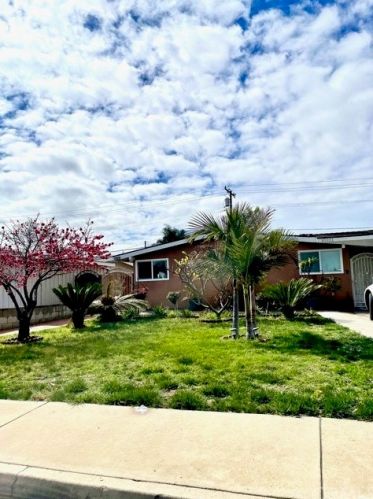 10931 Endry St, Anaheim, CA 92804-6332