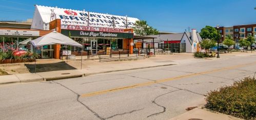 1524 Jackson St, Carrollton TX 75006-6255 exterior