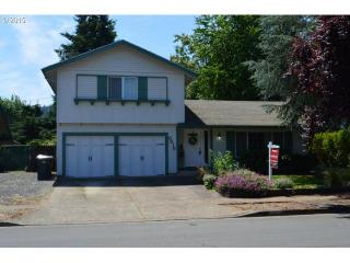 6619 B St, Springfield, OR 97478-7090