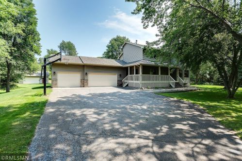 20565 Victoria Dr, Otsego, MN 55330-8399