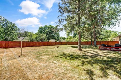 5142 Eastwood Rd, Saint Paul MN  55112-4804 exterior