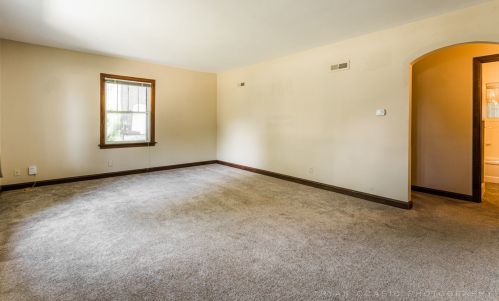 145 Fair St, Sycamore IL  60178-1645 exterior