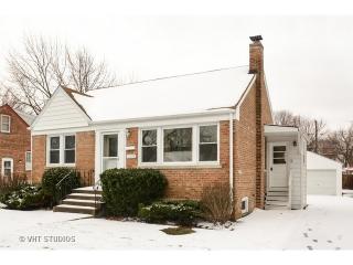 21150 Locust St, Matteson, IL 60443-2525