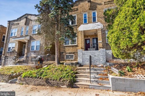 5632 12th St, Philadelphia, PA 19141-4102