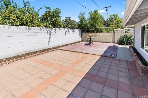 605 Hilda St, Anaheim CA  92806-4306 exterior