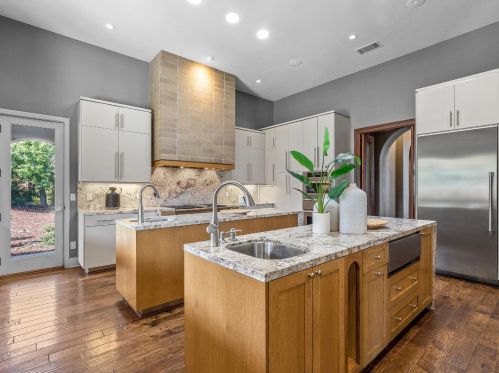 4750 Gresham Dr, Folsom CA  95762-7700 exterior