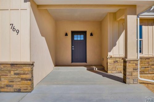 769 Mcculloch Blvd, Pueblo, CO 81007-2186
