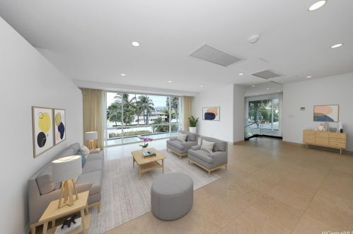 4801 Kahala Ave, Honolulu HI  96816-5231 exterior