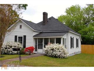 515 Delk St, Marietta, GA 30060-2715