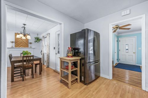 2814 Dellwood Ave, Saint Paul MN  55113-1827 exterior