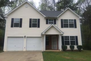 3985 Melanie Woods Dr, Atlanta GA  30349-2806 exterior