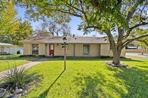 7501 Creston Ln, Austin, TX 78752-1324