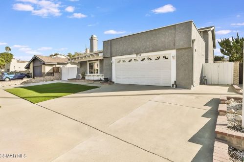 2710 Currier Ave, Simi Valley, CA 93065-5162