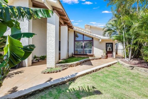 6815 Niumalu Loop, Honolulu, HI 96825-1639