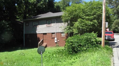 2718 Harris St, Atlanta GA  30344-6925 exterior