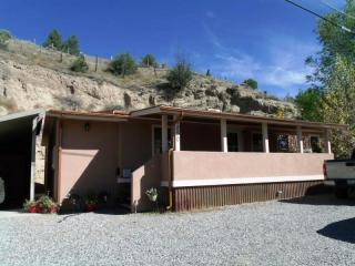 1250 Linda Ave, Silt, CO 81652-6010