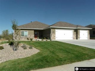 1621 Blue Spruce Dr, Casper, WY 82609-3574