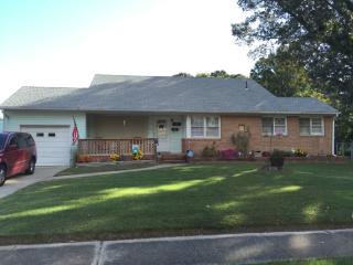 7052 Gardner Dr, Norfolk, VA 23518-4910