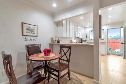 27 Monte Cresta Ave, Concord CA  94523-4213 exterior