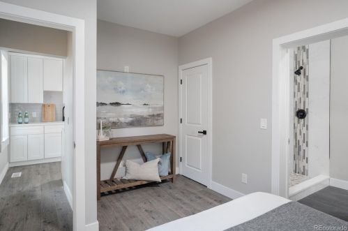 721 5th Ave, Denver CO  80203-3864 exterior