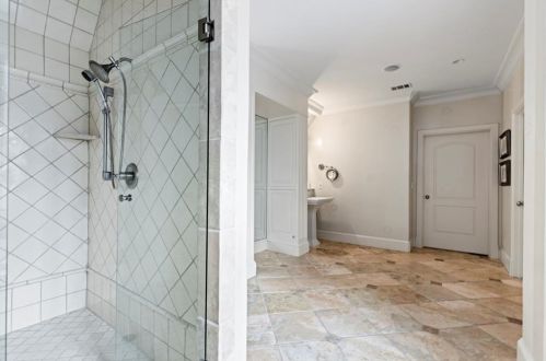 395 Beverly Rd, Atlanta GA  30309-2728 exterior