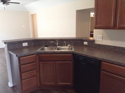 1932 Alanbrooke Dr, Fort Worth TX  76140-5162 exterior