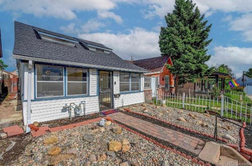 753 Knox Ct, Denver CO  80219-3360 exterior