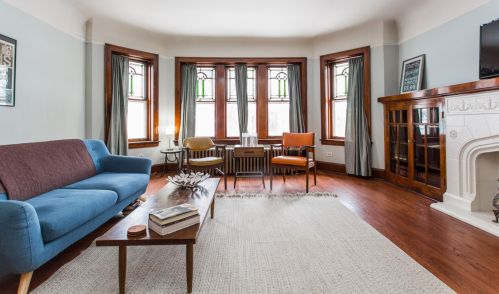 4906 Carmen Ave, Chicago, IL 60630-2424