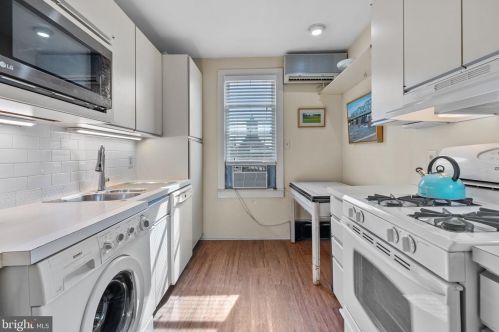 113 Jackson St, Trenton NJ 08611-1720 exterior