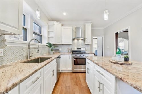 5 Colgate Rd, Maplewood NJ 07040-2807 exterior