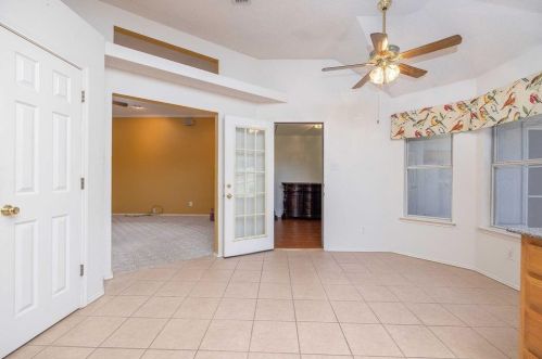 5736 Straightaway Dr, Fort Worth TX  76117-1594 exterior